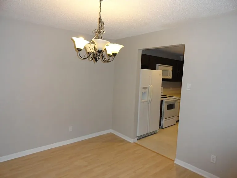 Kitchen view from Dinning room.