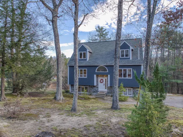 16 Stowell Road, Bedford, NH 03110