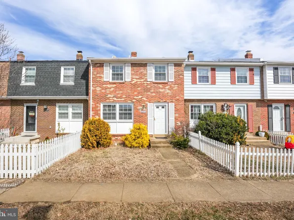 2234 Fort Pickens Ct, Dumfries, VA 22026