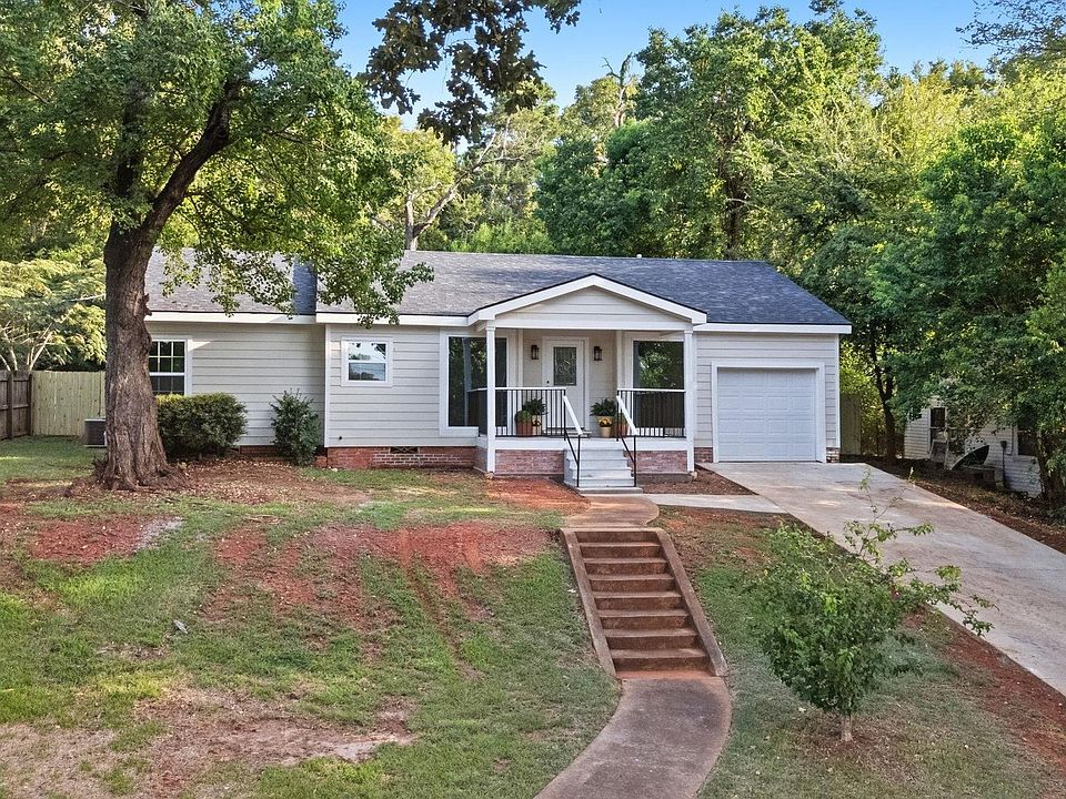 1st image of 1016 Woodland Dr