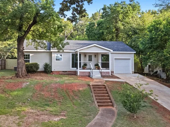 1016 Woodland Dr, Palestine, TX 75801