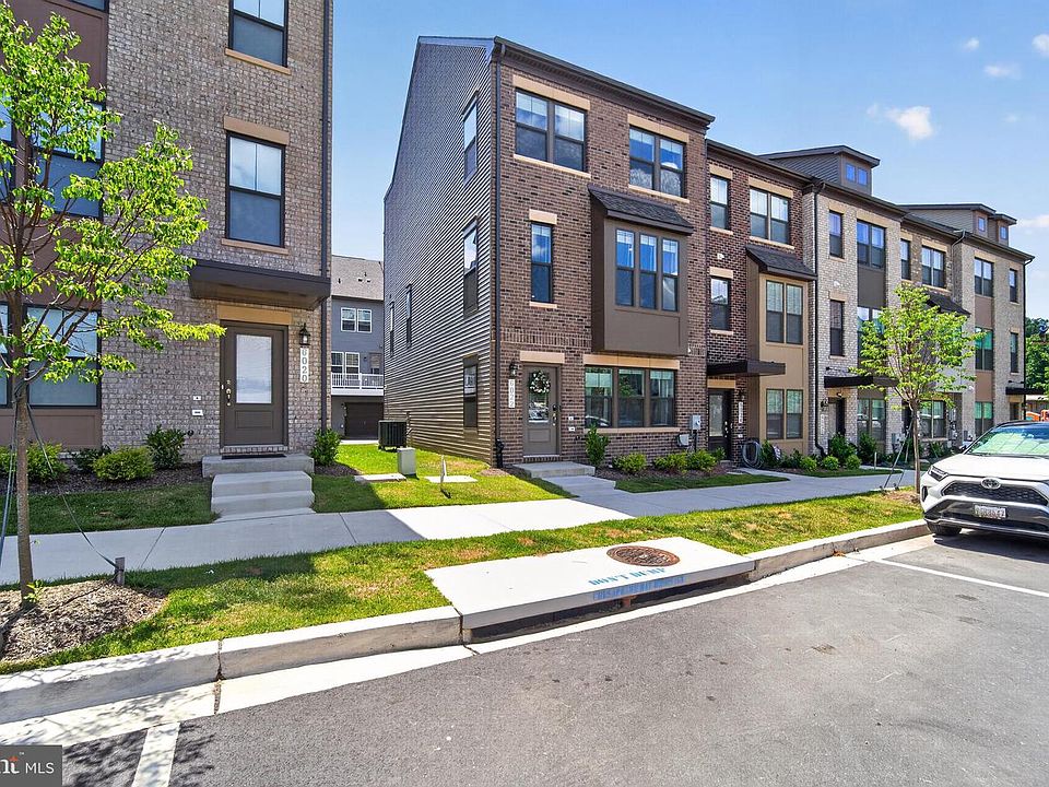 1st image of 6022 Beake St