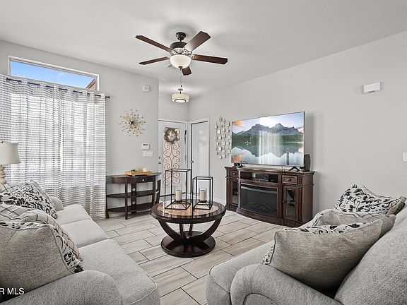 5th image of 2193 Yellow Valley Rd