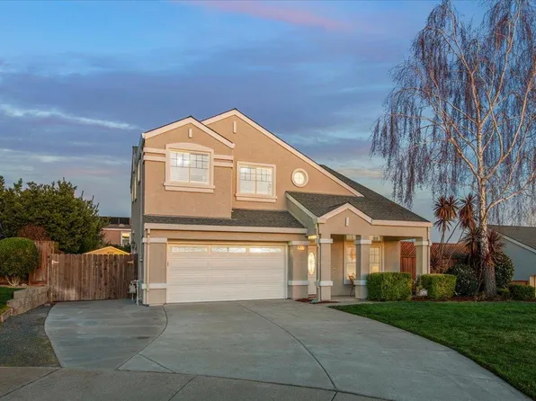 2667 Horseshoe Ct, Livermore, CA 94551