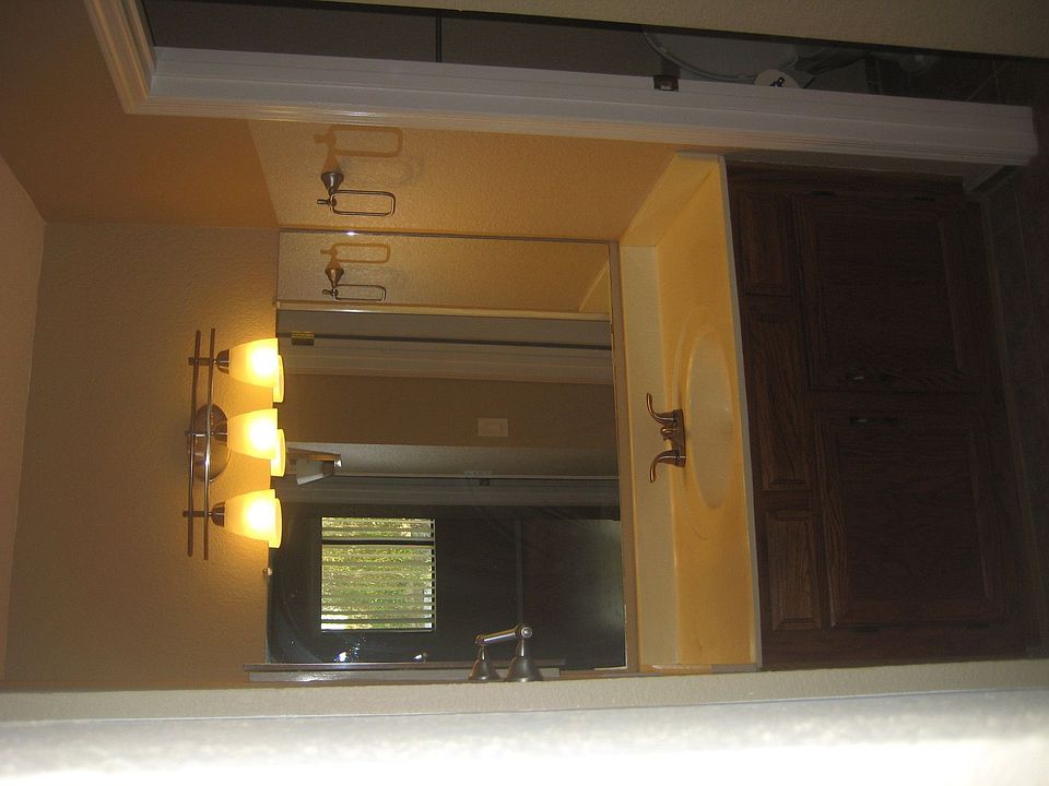 2nd image of 2146 W Isabella Ave APT 220