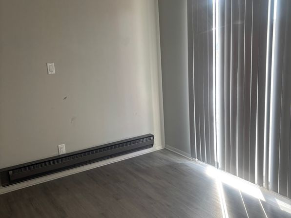 811 E Broadway St APT C4