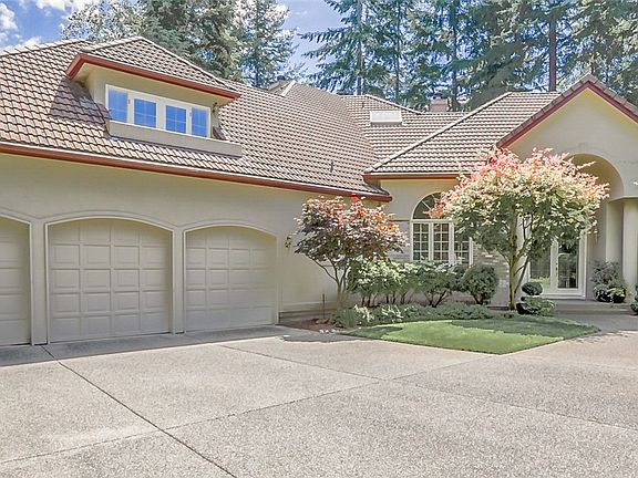 2nd image of 4506 N Foxglove Dr NW