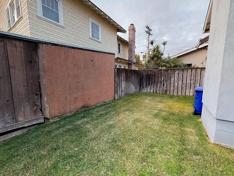 1104 Isabella Ave — Photo 31