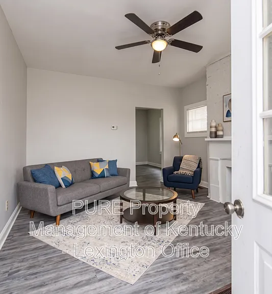 3 Dogwood St — Photo 2