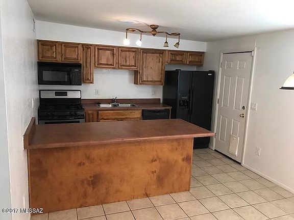 3rd image of 6648 S Downing Ave
