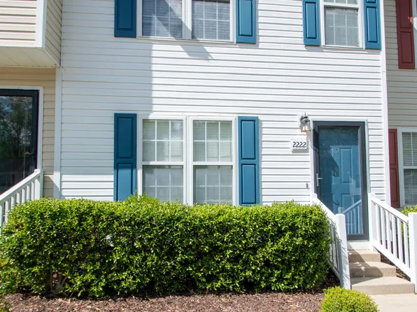 2222 Violet Bluff Ct, Raleigh, NC 27610