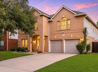 16438 Beewood Glen Dr, Sugar Land, TX 77498