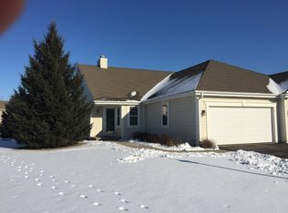 889 Spring Waters Dr, Oconomowoc, WI 53066