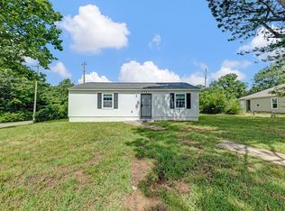4361 Suncrest Dr, Memphis, TN 38127