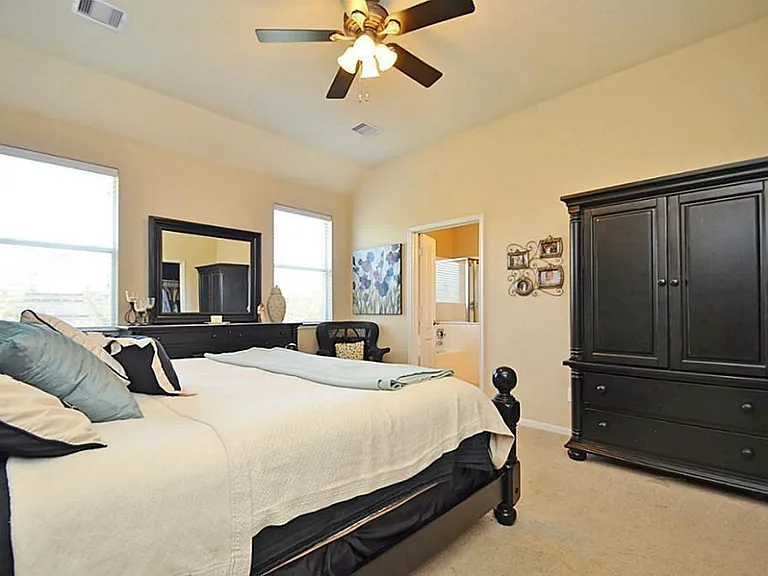 24562 Carlton Springs Ln — Photo 12