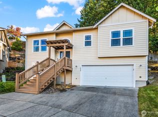 7020 Saint Charles Ln NE, Bremerton, WA 98311