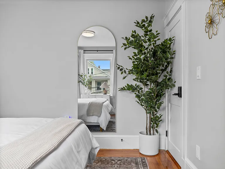 7 Dickson St #1 — Photo 30