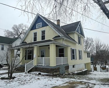 916 S Hennepin Ave, Dixon, IL, 61021