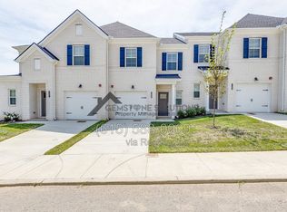 204 Douglas Bend Rd #1402, Gallatin, TN 37066