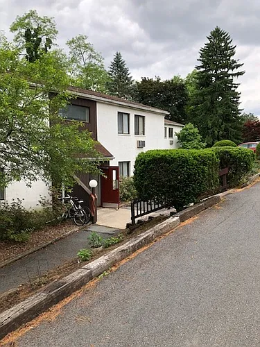 709-1 W Cherry Ln Photo 1