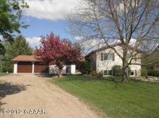 12330 W Lake Leven Rd, Villard, MN 56385