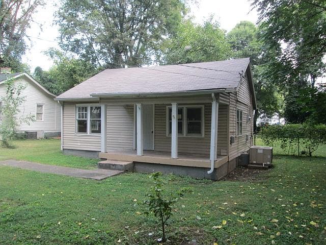 1st image of 354 Hester Ave
