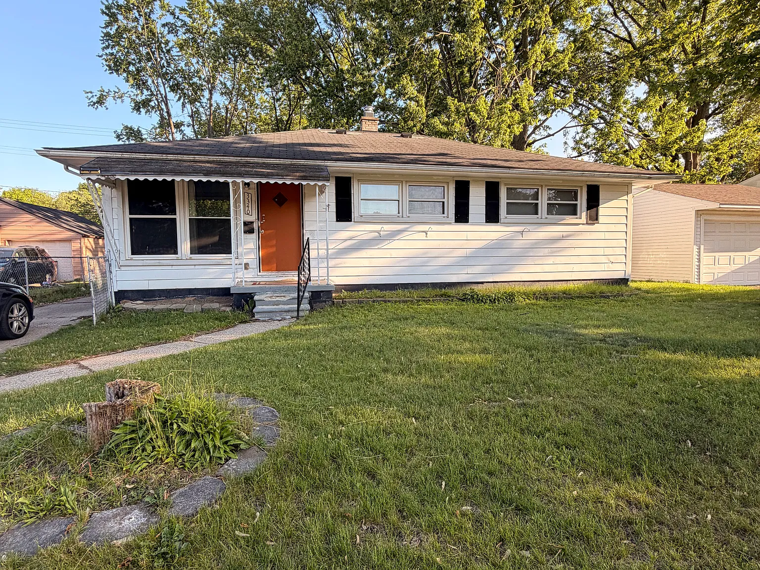 3340 Morrissey Ave — Photo 1