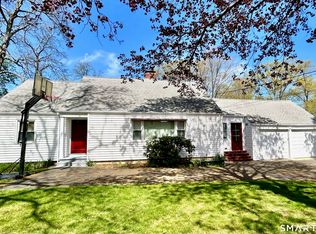 478 Judd St, Fairfield, CT 06824