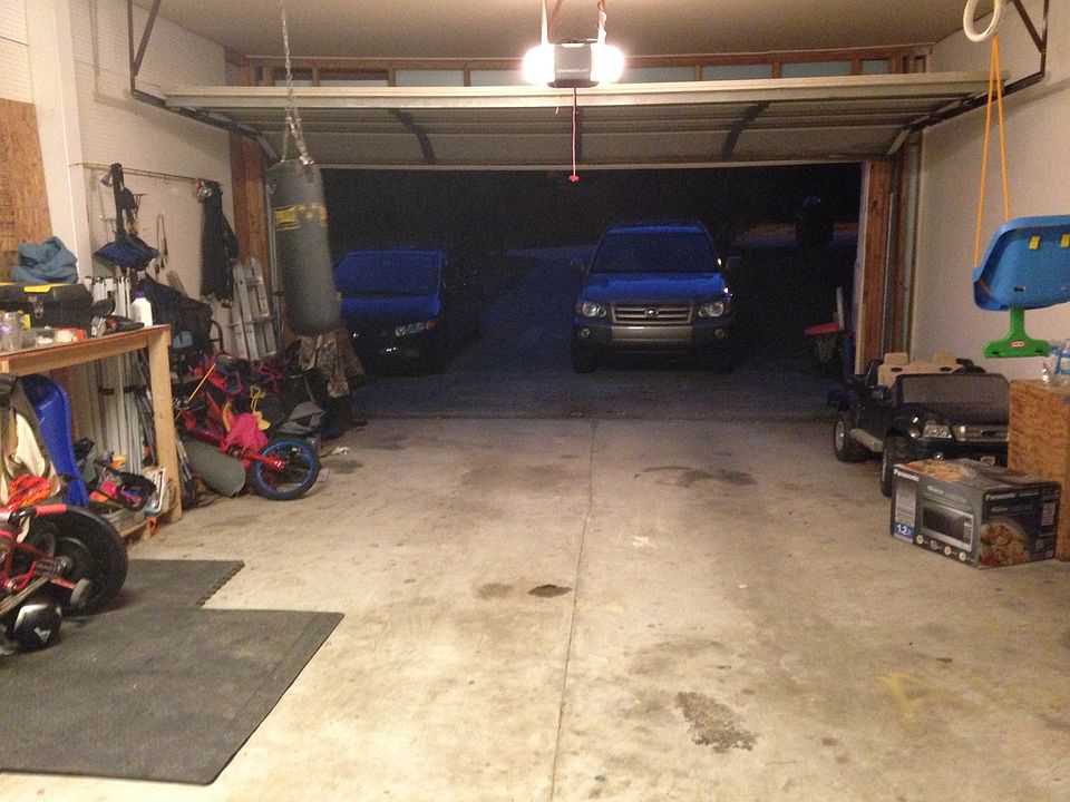 2 car garage, work bench