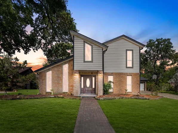 20407 Spoonwood Dr, Humble, TX 77346