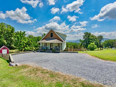 55 Viewpoint Hts, Fairfield, VA, 24435