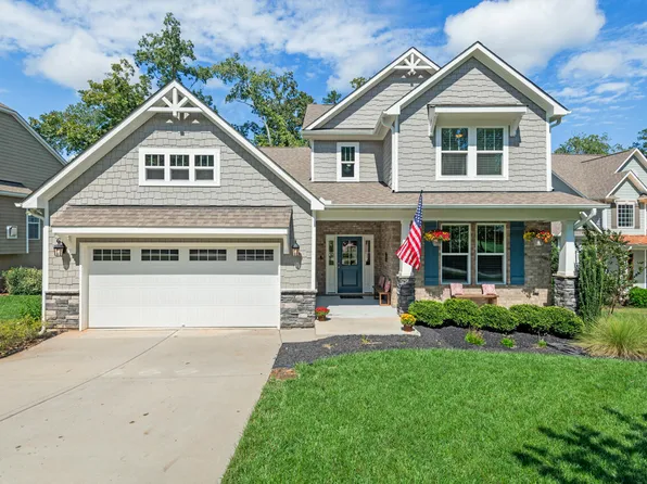 9 Persimmon Ct, Durham, NC 27712