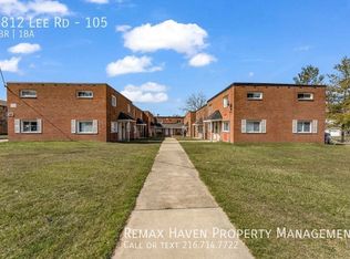4812 Lee Rd APT 105, Cleveland, OH 44128