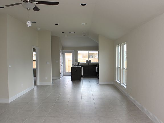 4th image of 108 White Dunes Dr