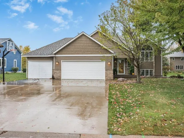 2930 Desoto St, Little Canada, MN 55117
