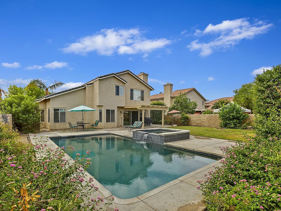 1st image of 78620 Carnes Cir