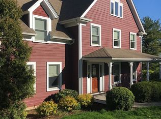 144 E Springbrook Dr, Gillette, NJ 07933