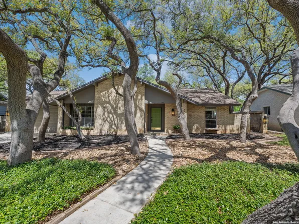 11011 Whispering Wind, San Antonio, TX 78230