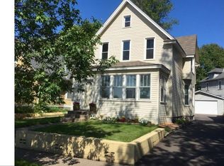 861 Hudson Rd, Saint Paul, MN 55106