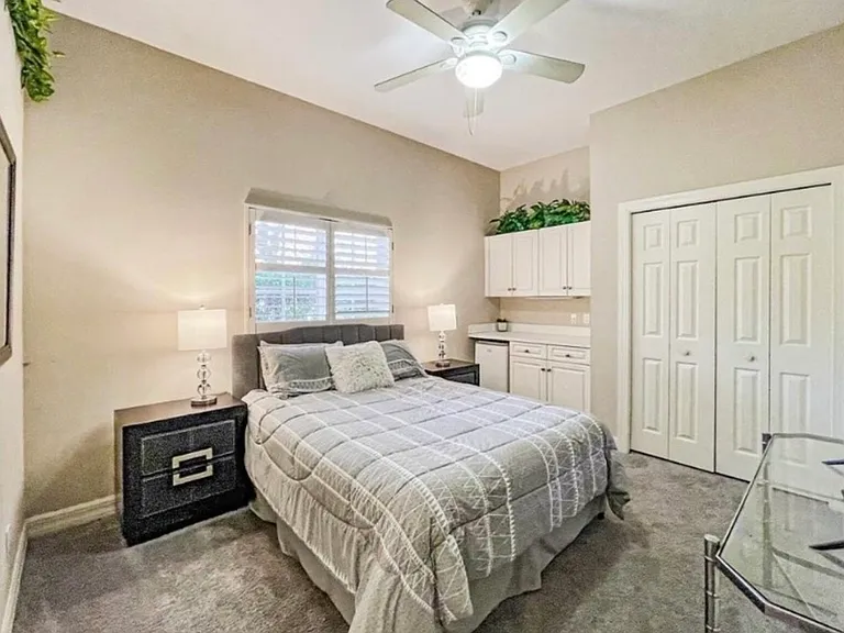 212 Silverado Dr — Photo 47