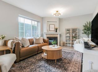 12268 189a St #6, Pitt Meadows, BC V3Y 2M7