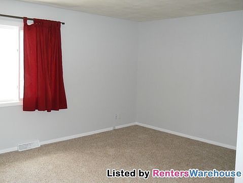 4th image of 2072 Greenwood Dr #A