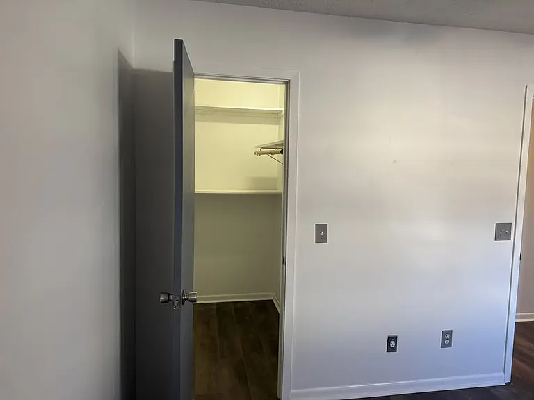 1495 Old Chisholm Trl — Photo 5
