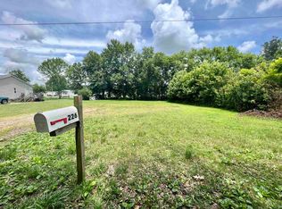 226 Massey St, Adamsville, TN 38310