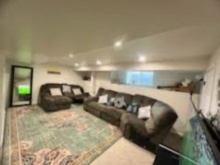 Living room - furnished w/ tenant furnishings
