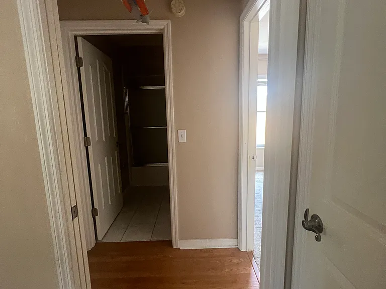 NW 68th Ln — Photo 21