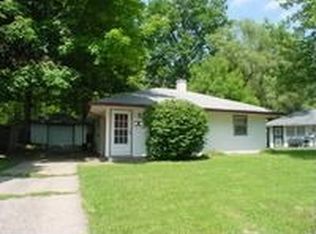 8304 Patton Dr, Indianapolis, IN