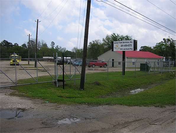 2nd image of 7206 S Lake Houston Pkwy