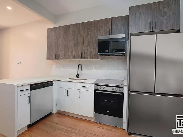 850 Flushing Ave #3R — Photo 3