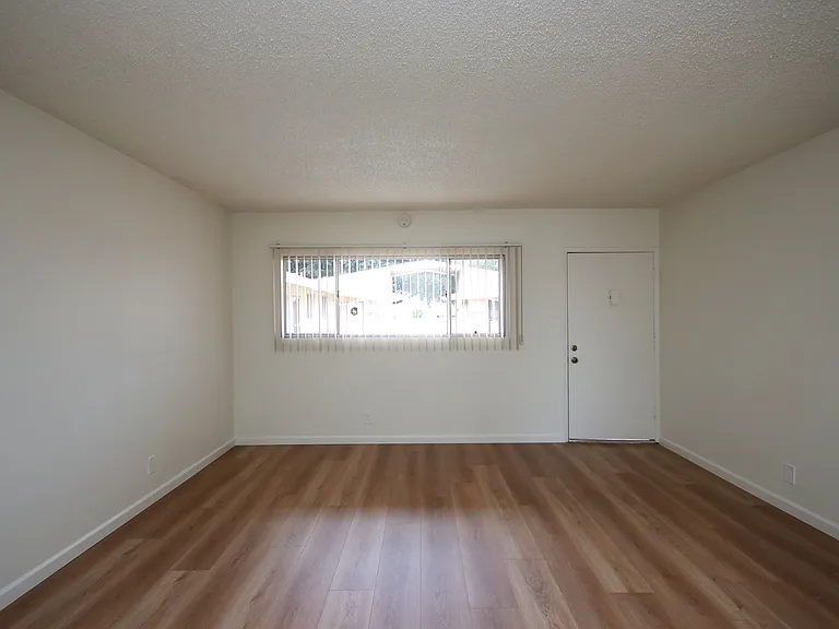 18 S Marguerita Ave #15 — Photo 11